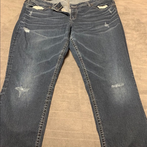 Silver Jeans - Picture 1 of 4